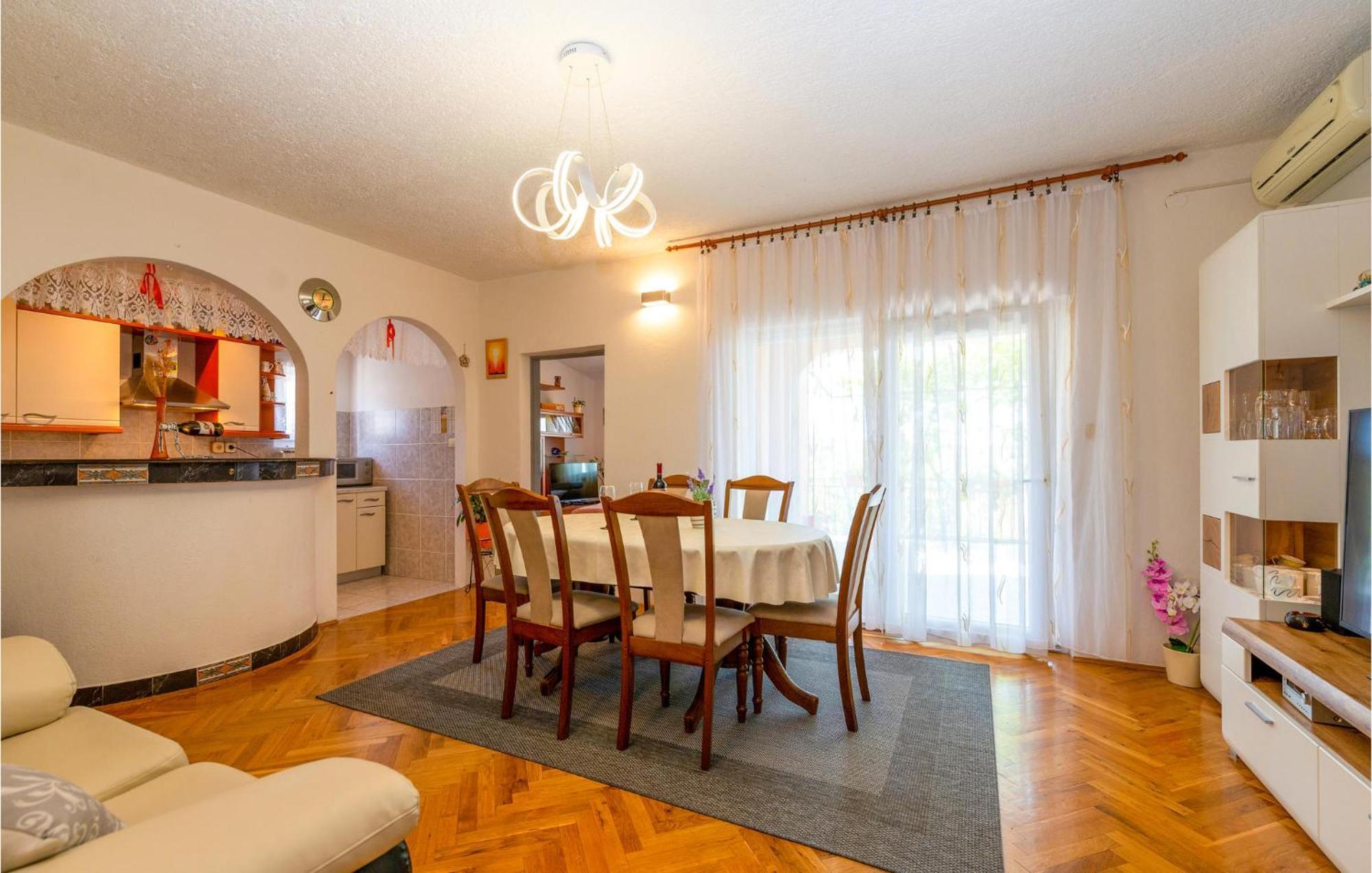 Lovely Apartment In Rovanjska With House Sea View Εξωτερικό φωτογραφία