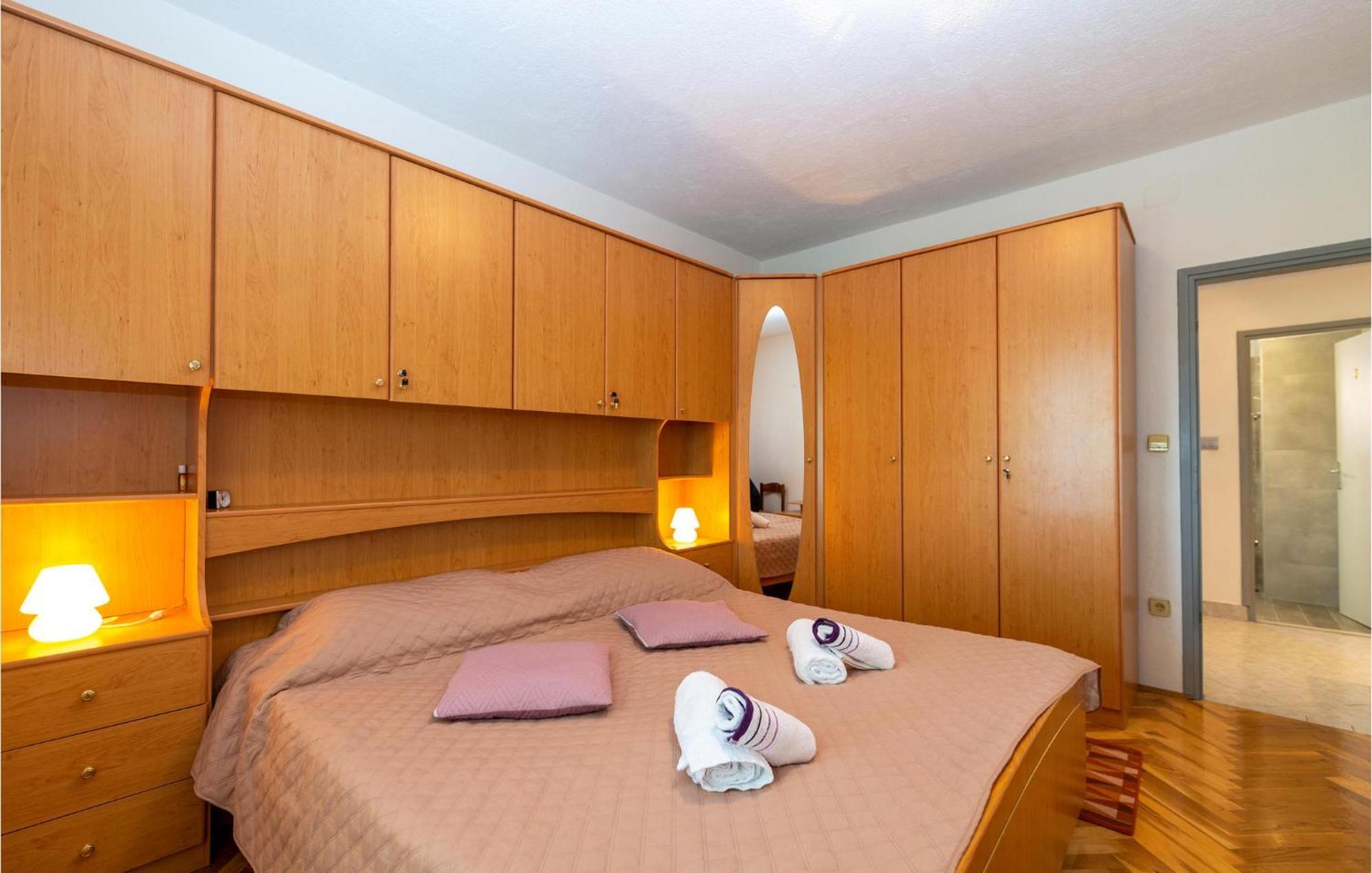 Lovely Apartment In Rovanjska With House Sea View Εξωτερικό φωτογραφία