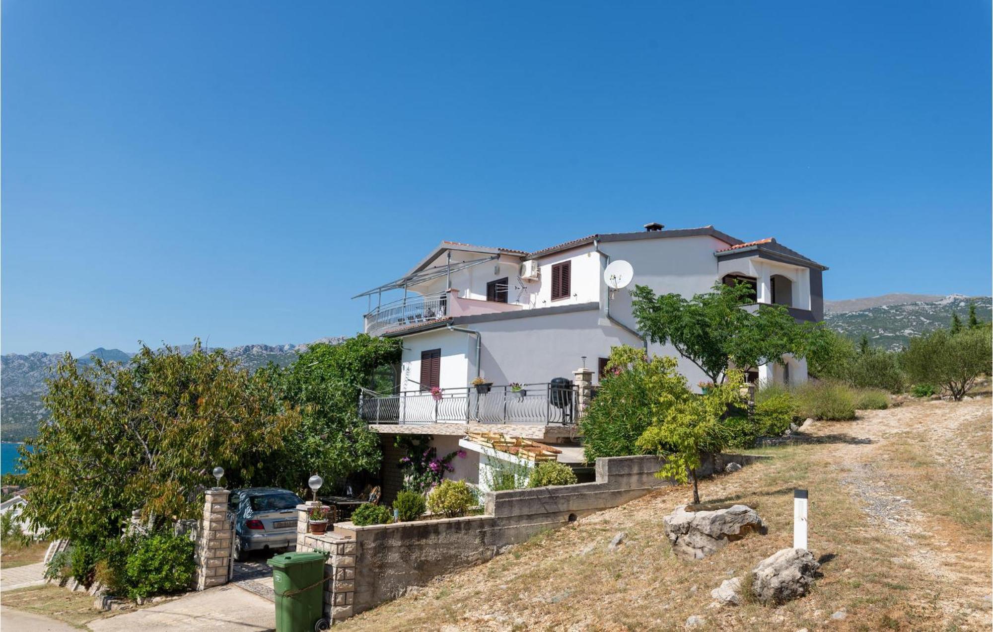 Lovely Apartment In Rovanjska With House Sea View Εξωτερικό φωτογραφία